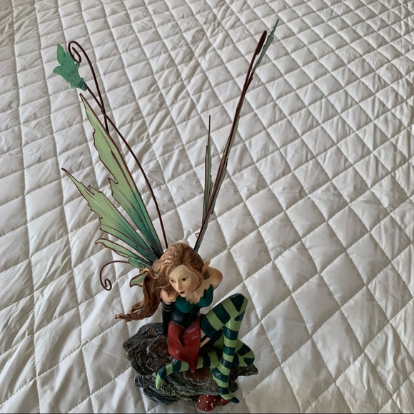 Collectable Fairies - Picture 2 of 7